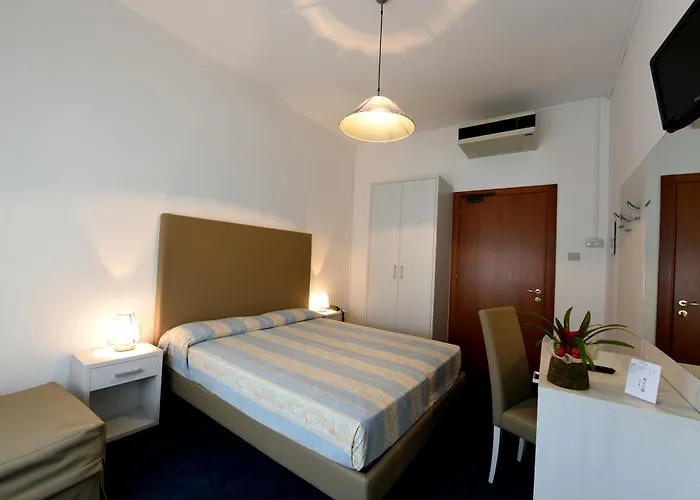 Savoia Otel 3*