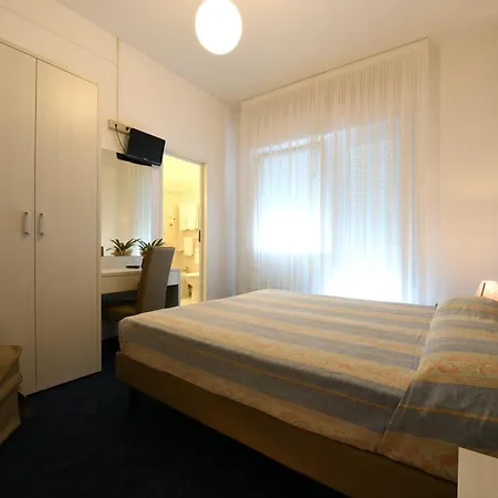 Savoia 3*